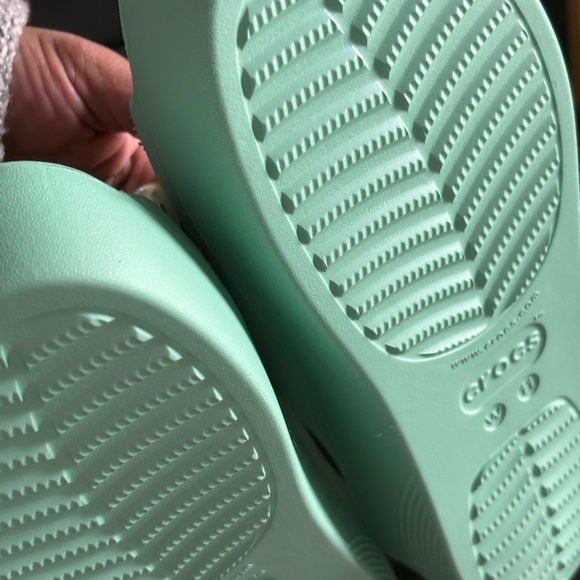 Brand new women’s Crocs Sz 11 - Picture 5 of 5